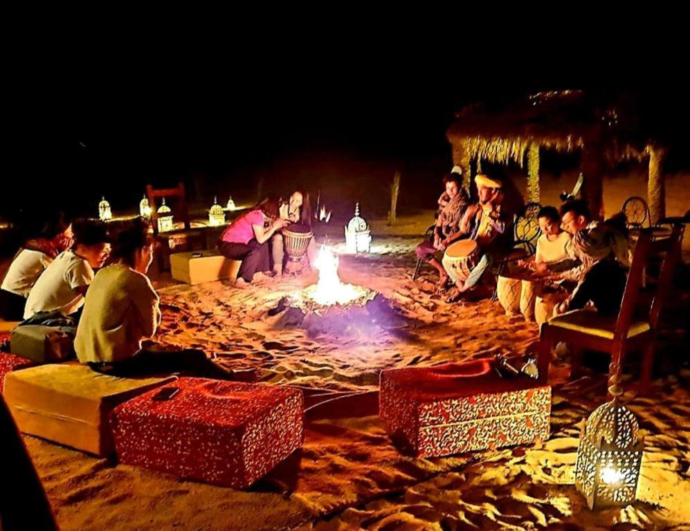 Blue Sky Luxury Camp Hotel Merzouga Eksteriør billede