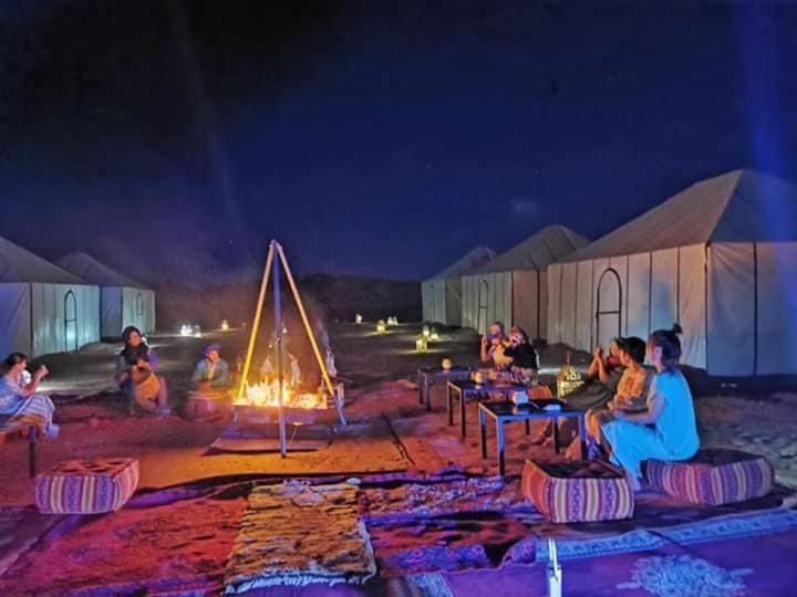 Blue Sky Luxury Camp Hotel Merzouga Eksteriør billede